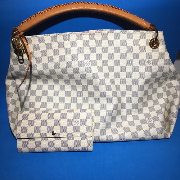 Louis Vuitton Handbags - Louis Vuitton DAMIER AZUR ARTSY MM